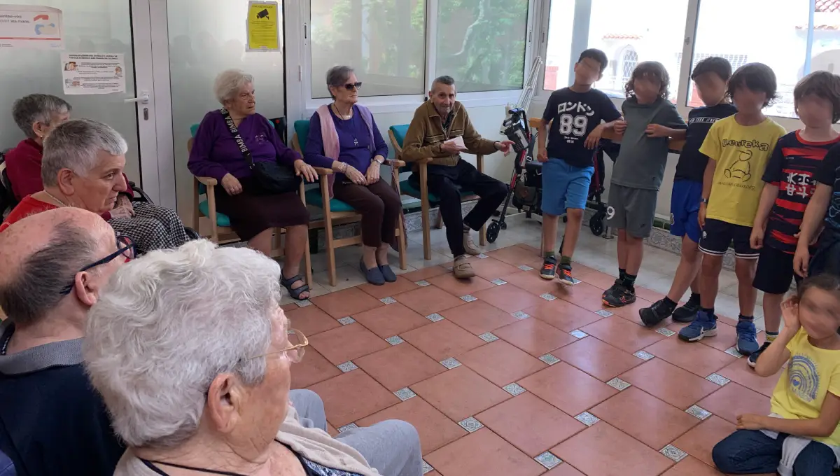 Encuentro intergeneracional con la Escola Ocata